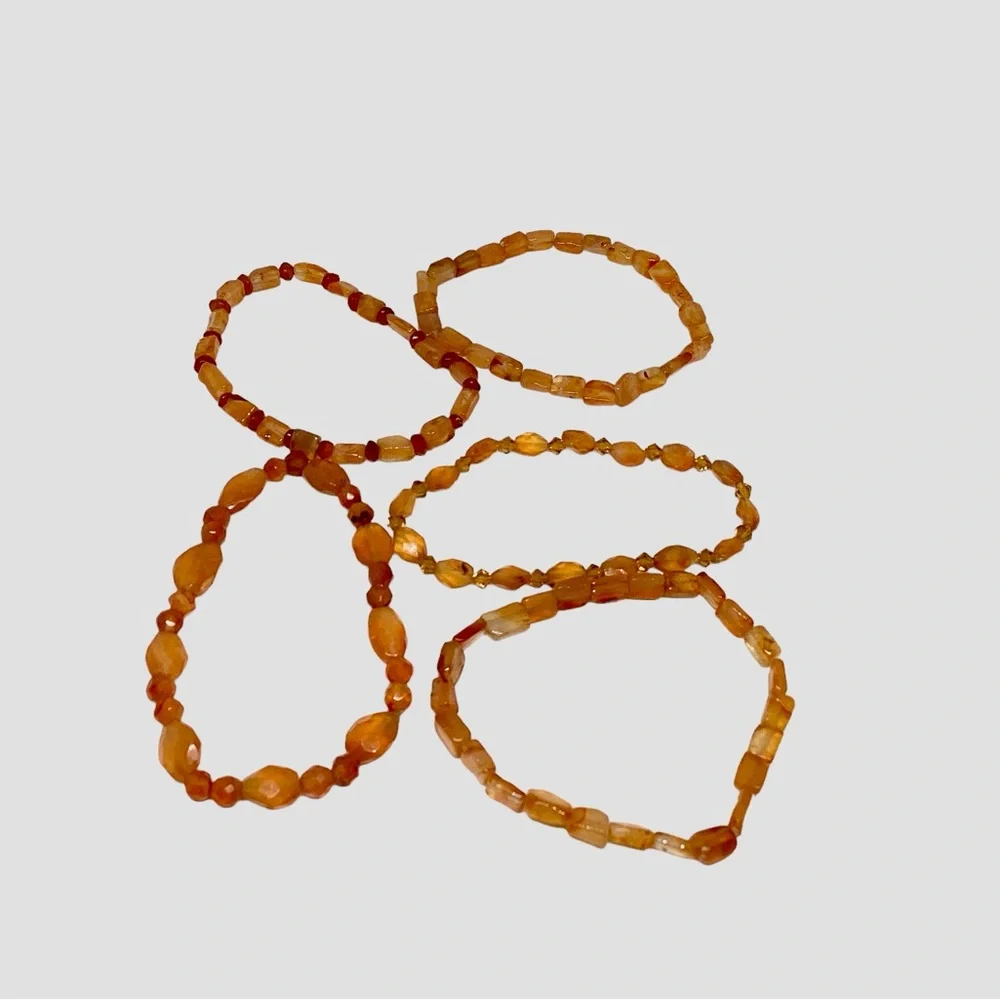 EUC 🍑 Lot 5 Gemstone Carnelian Bracelets